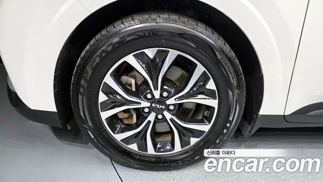 Kia Carnival 2022 thumb 5