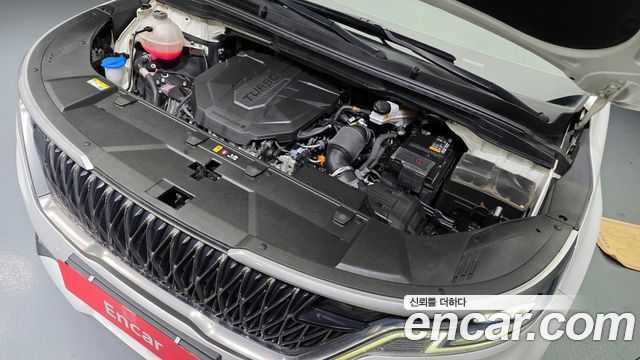 Kia Carnival 2022 thumb 6