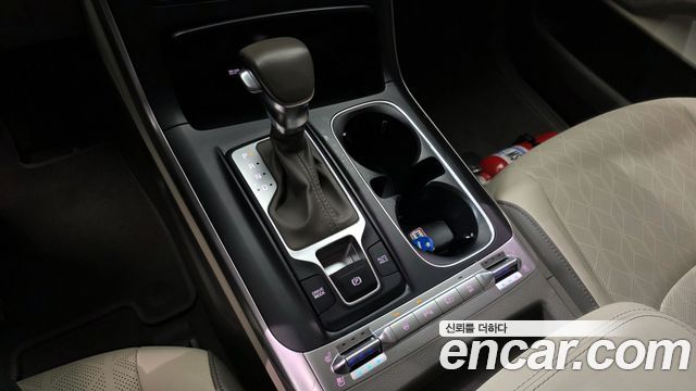 Kia Carnival 2022 thumb 9