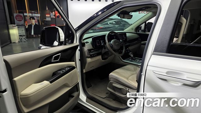 Kia Carnival 2022 thumb 10