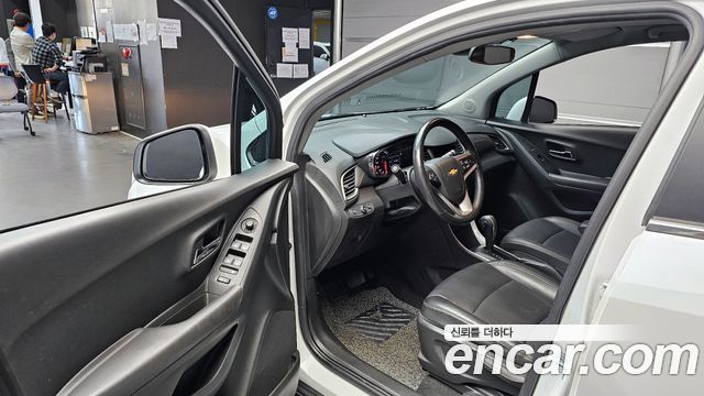 Chevrolet Tracker 2019 thumb 11