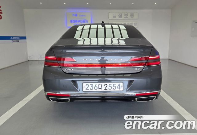 Genesis G90 2019 thumb 5