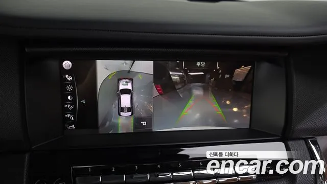 Rolls-Royce Cullinan 2023 thumb 2