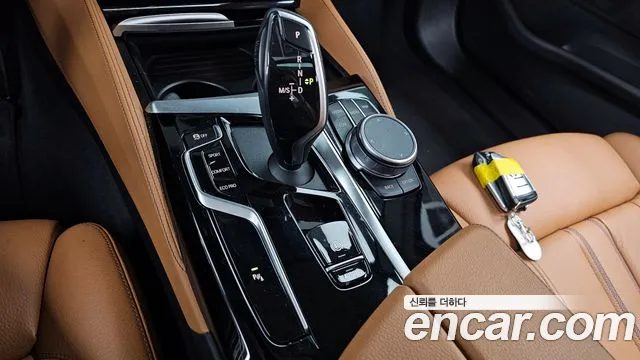 BMW 5 серии 2021 thumb 8