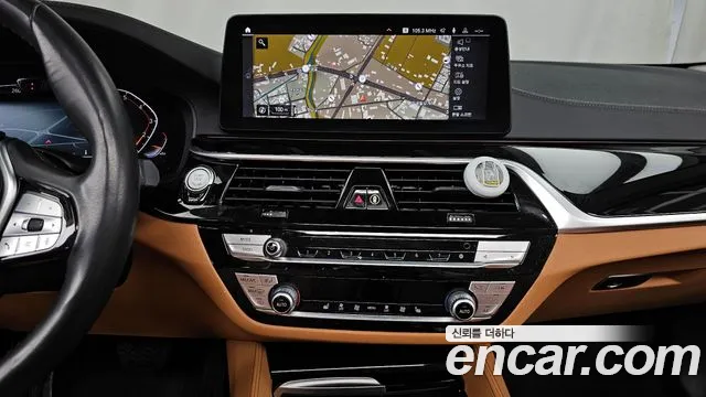 BMW 5 серии 2021 thumb 4