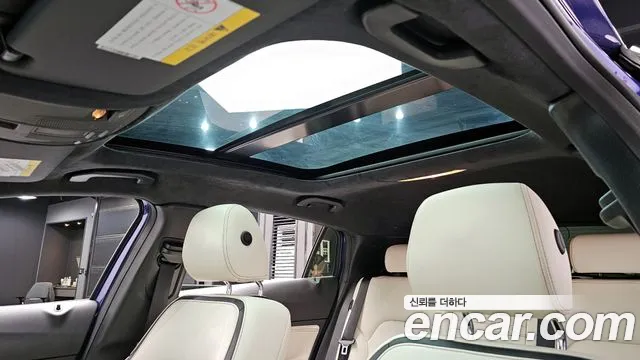 Infiniti Q30 2019 thumb 4