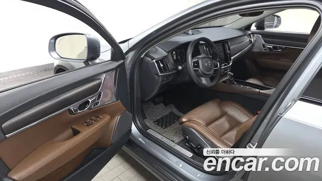 Volvo V90 2019 thumb 8