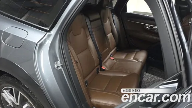 Volvo V90 2019 thumb 12