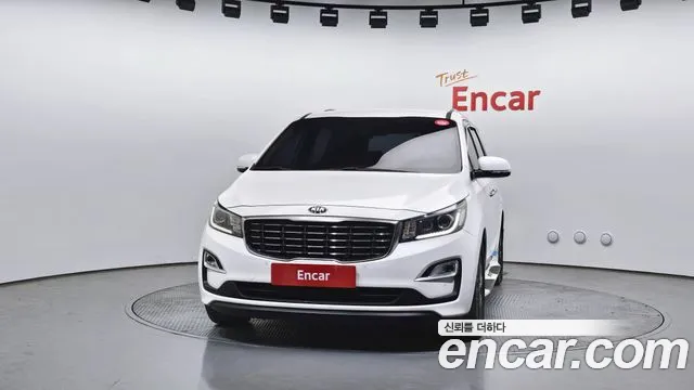 Kia Canival 2019 thumb 6