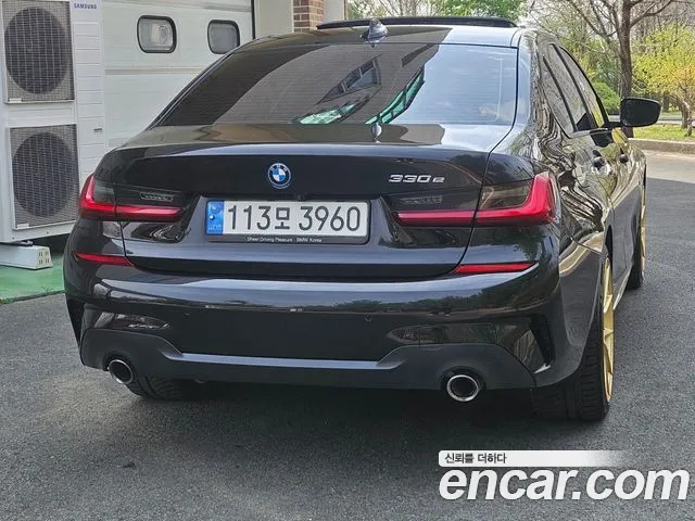 BMW 3 серии 2022 thumb 3