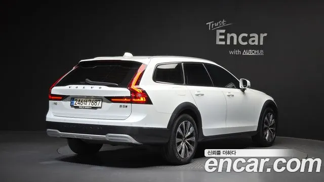 Volvo V90 2021 thumb 11