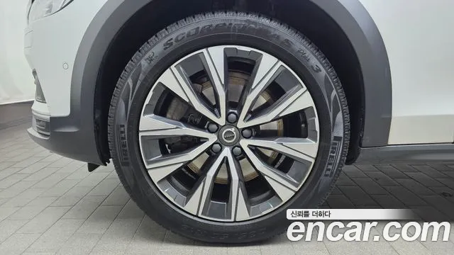 Volvo V90 2021 thumb 5