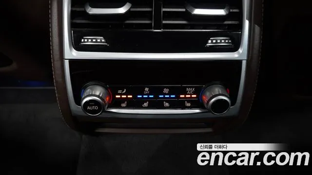 BMW 7 серии 2019 thumb 4