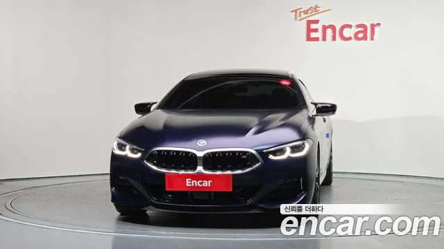 BMW 8 серии 2022 thumb 4
