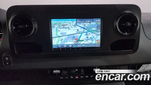 Mercedes-Benz Sprinter 2020 thumb 9