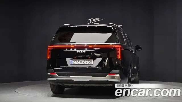 Kia Canival 2024 thumb 11