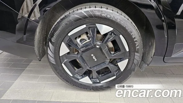 Kia Canival 2024 thumb 9