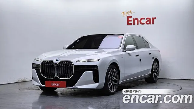 BMW 7 серии 2024 thumb 9