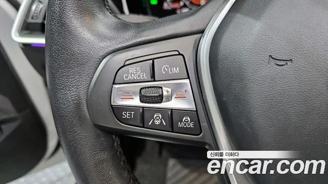 BMW 3 серии 2019 thumb 3