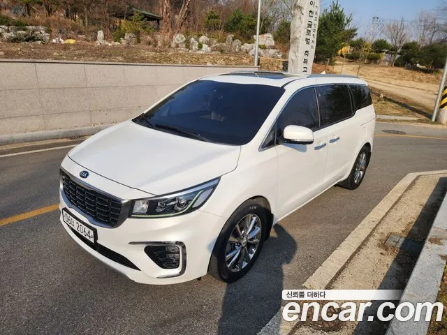 Kia Canival 2019 thumb 9