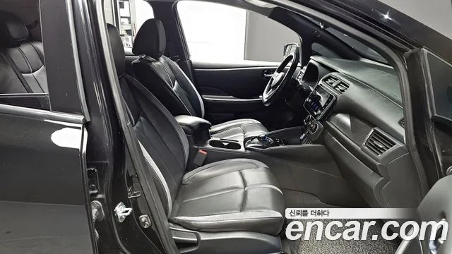 Nissan Leaf 2019 thumb 12