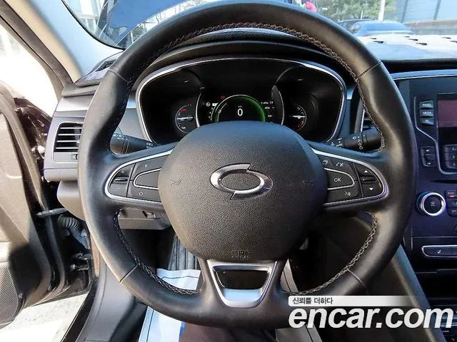 Renault SM6 2019 thumb 2