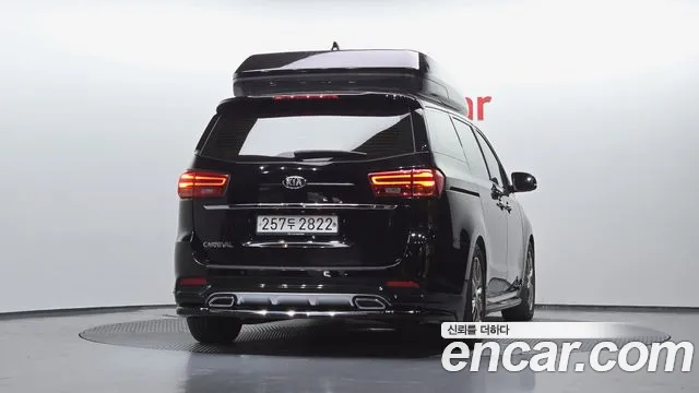 Kia Canival 2020 thumb 6