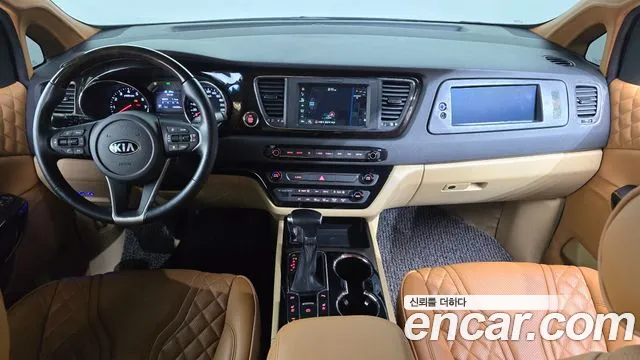 Kia Canival 2020 thumb 12