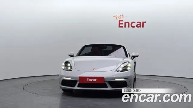 Porsche Boxster 2021 thumb 11