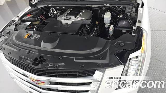 Cadillac Escalade 2020 thumb 2
