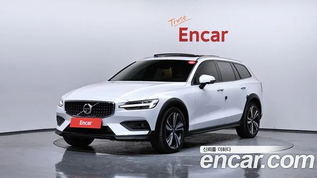 Volvo V60 2021 thumb 4