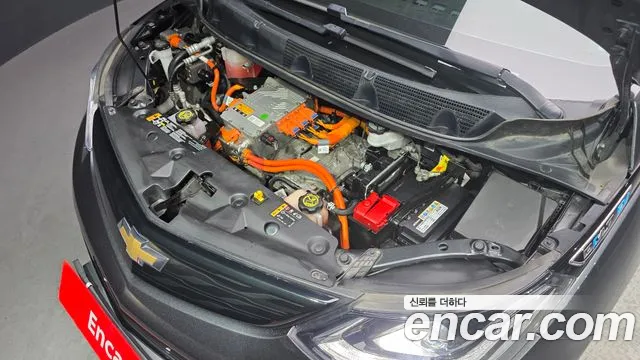 Chevrolet Bolt EUV 2019 thumb 4