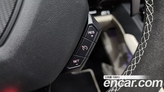 Lamborghini Huracan 2023 thumb 5