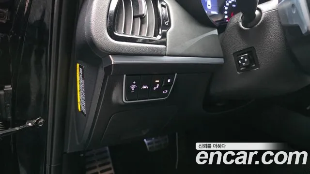 Kia Stinger 2019 thumb 3