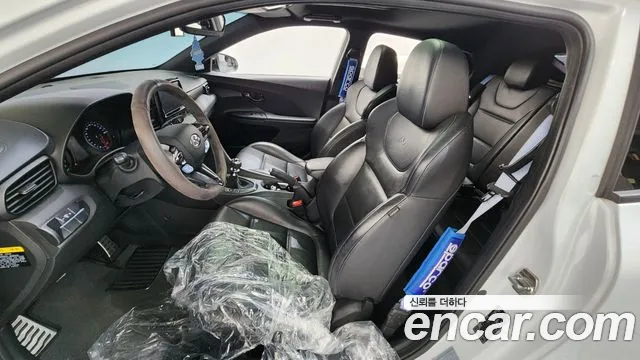 Hyundai Veloster 2019 thumb 2