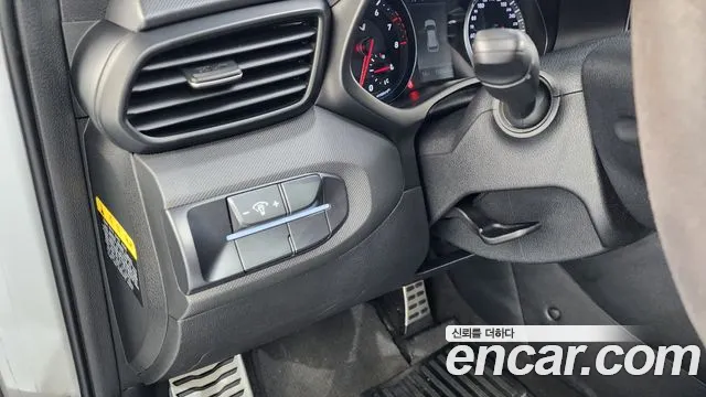 Hyundai Veloster 2019 thumb 3