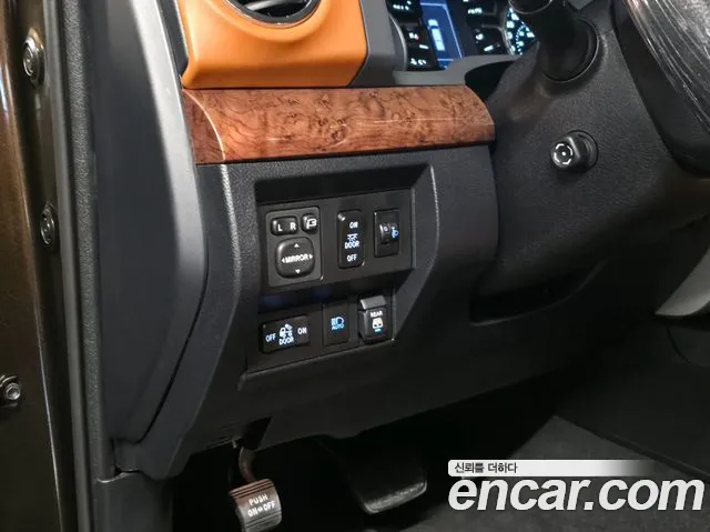 Toyota Tundra 2020 thumb 11
