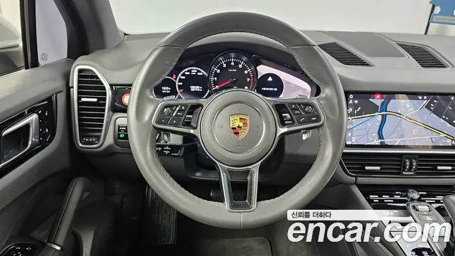 Porsche Cayenne 2019 thumb 8