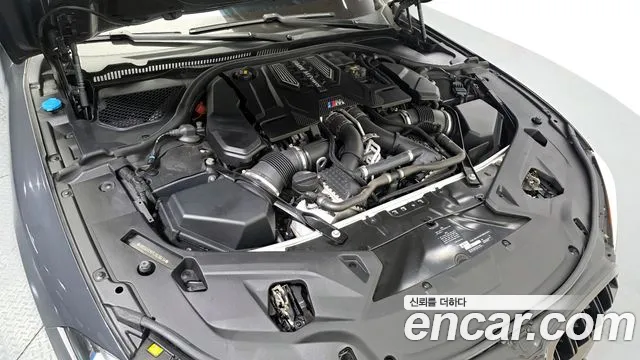 BMW M8 2020 thumb 12