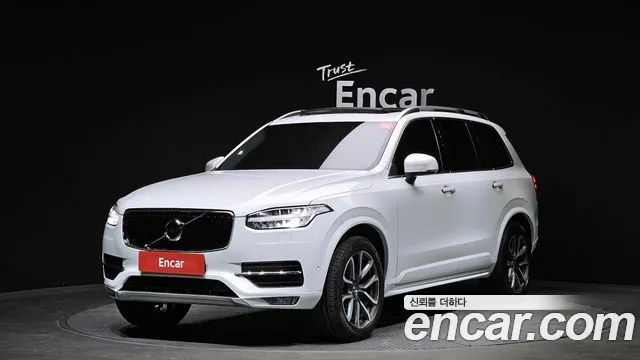 Volvo XC90 2019 thumb 4