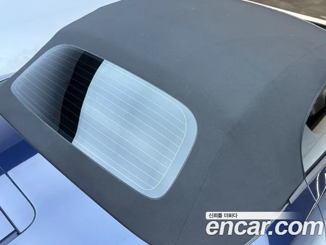 Porsche Boxster 2021 thumb 8