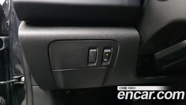 Renault SM6 2019 thumb 7