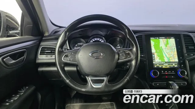 Renault SM6 2019 thumb 12