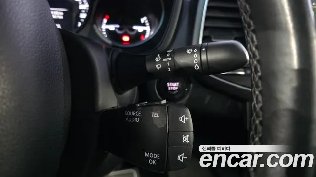 Renault SM6 2019 thumb 8