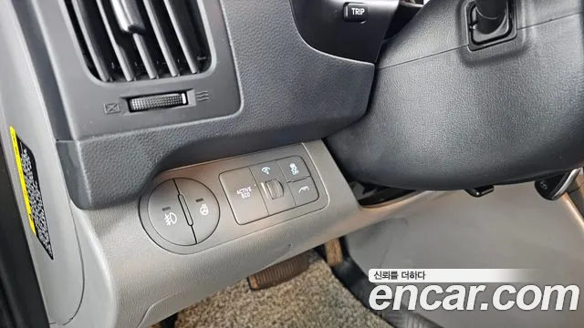 Hyundai Starex 2020 thumb 9
