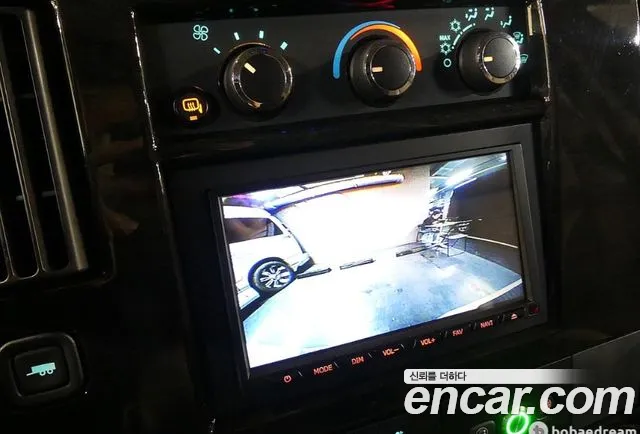 GMC Savana 2022 thumb 10