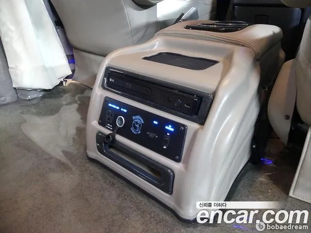 GMC Savana 2022 thumb 3