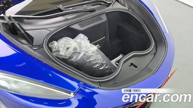McLaren GT 2023 thumb 9