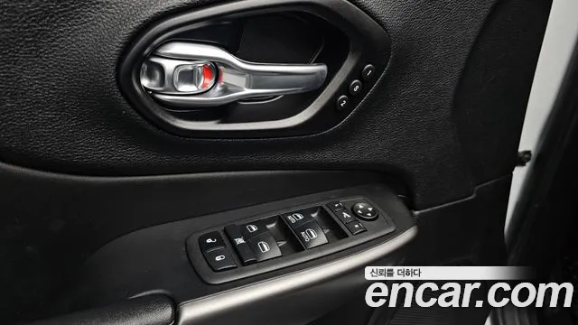 Jeep Grand Cherokee 2021 thumb 11