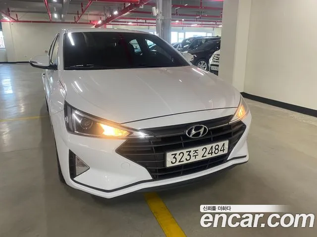 Hyundai Avante 2019 thumb 4